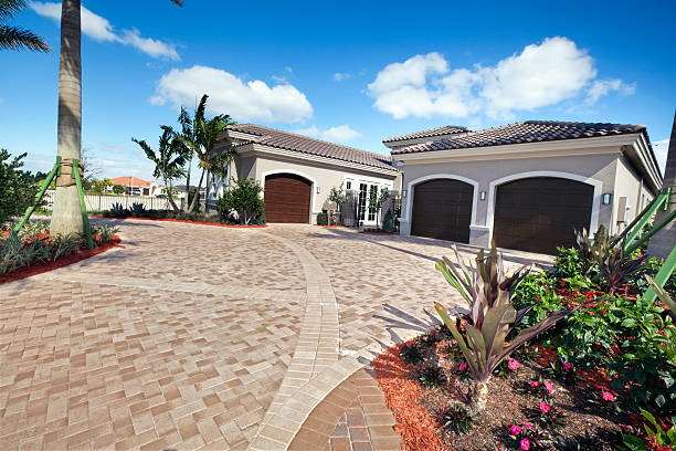 Best Textured Driveway Pavers in Essexville, MI